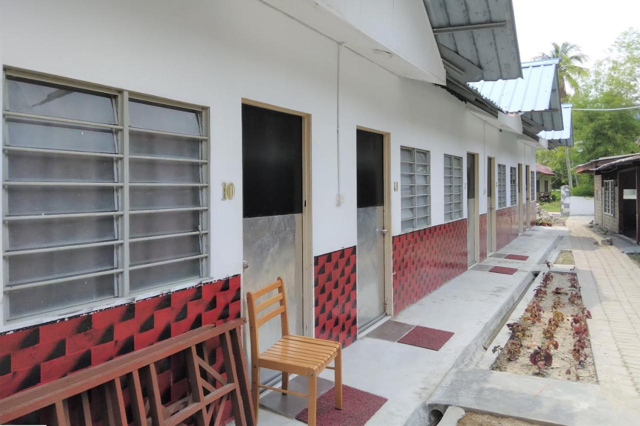 Oyo 90176 D'Cruz Sunrise Villa Pantai Cenang  Exteriér fotografie